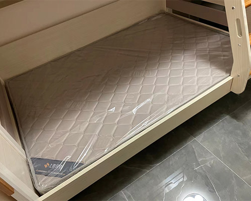 丰森腾达家具厂：榻榻米床垫材质有多少种？